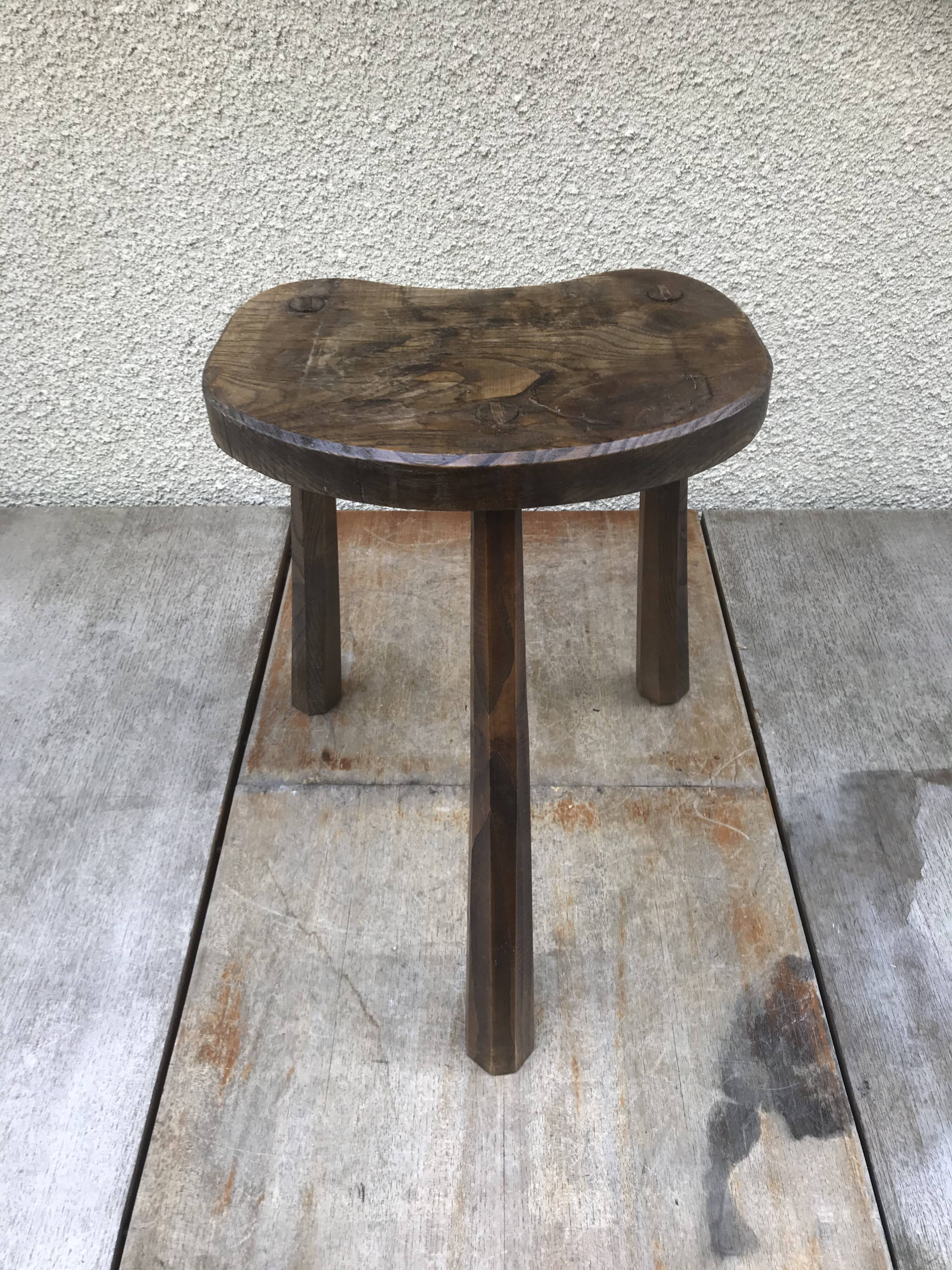 Old walking tabouret feet tripodes vintage dark wood
