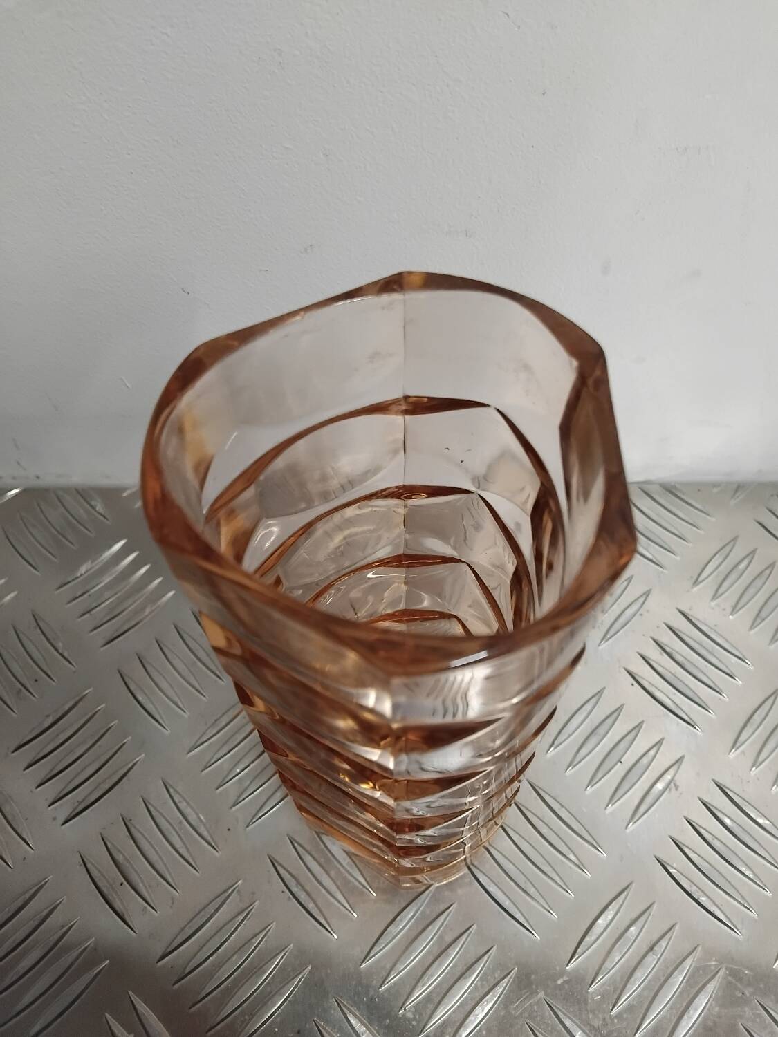 Luminarc vase