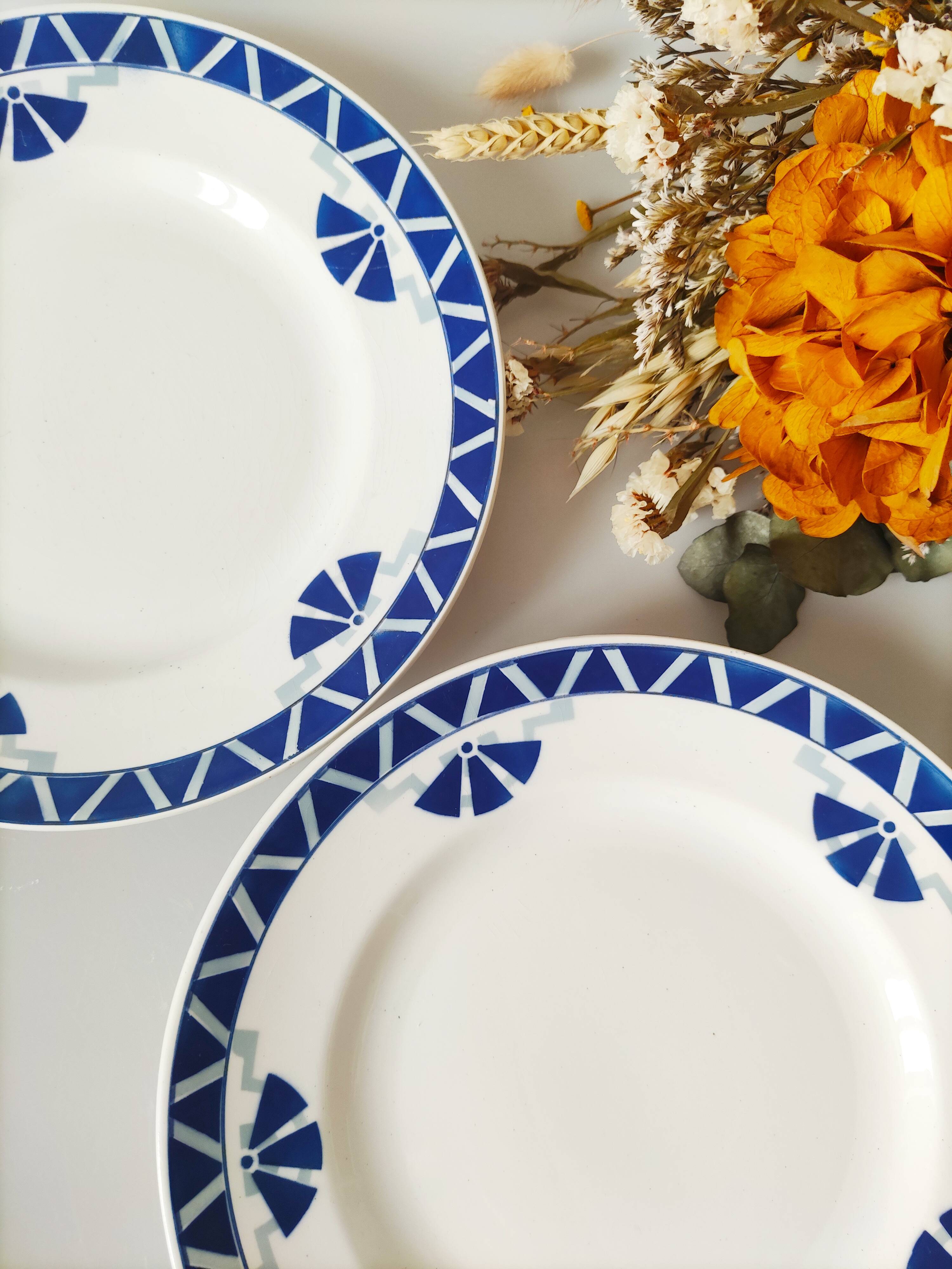 Set of 4 antique porcelain plates