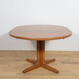 Mid-Century Round Walnut Extendable Dining Table, United Knigdom, 1950s