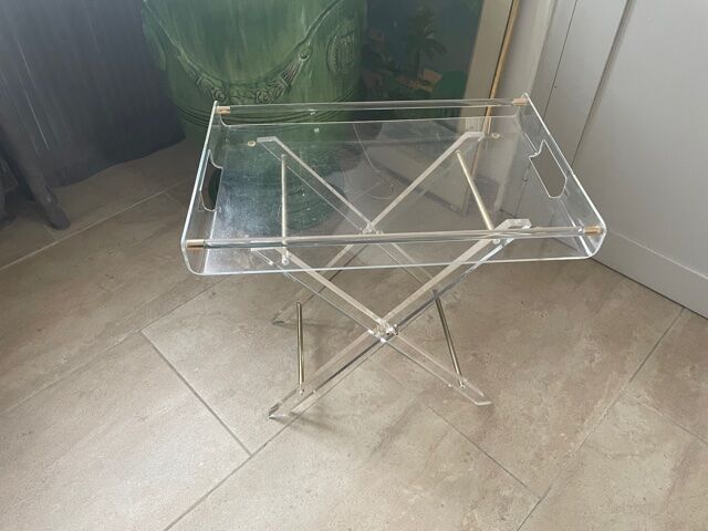 Small side table in Plexiglas 1970