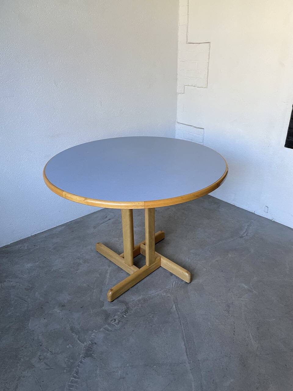 80s round beech table