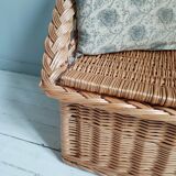 Rattan chest bench