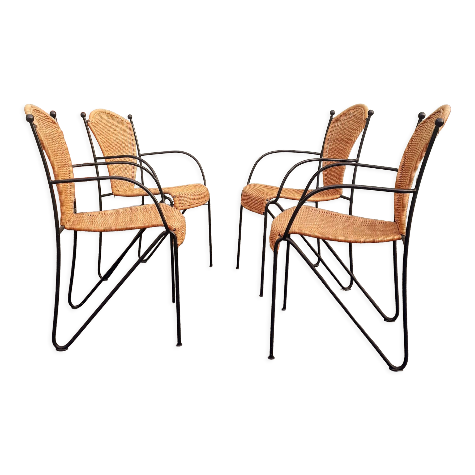 4 armrests wrought iron rattan