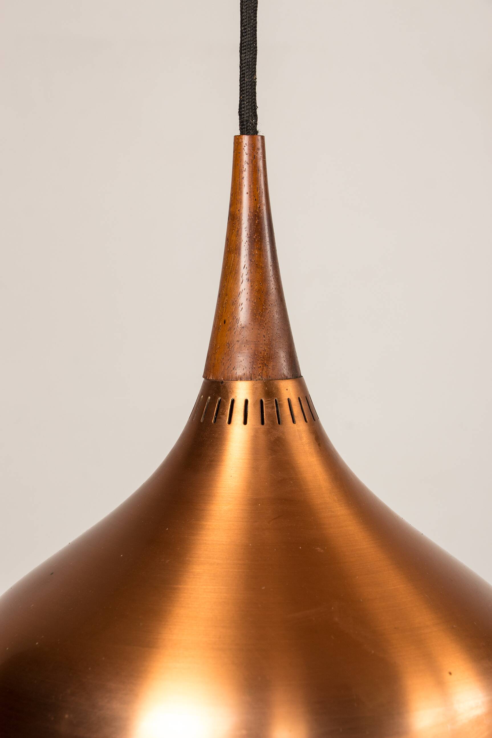 Triple Danish pendant light in metal and Rosewood, Orient model, Jo Hammerborg for Fog & Morup.