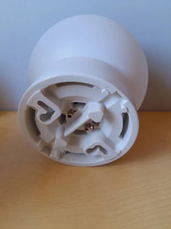 Ceramic and opaline wall light