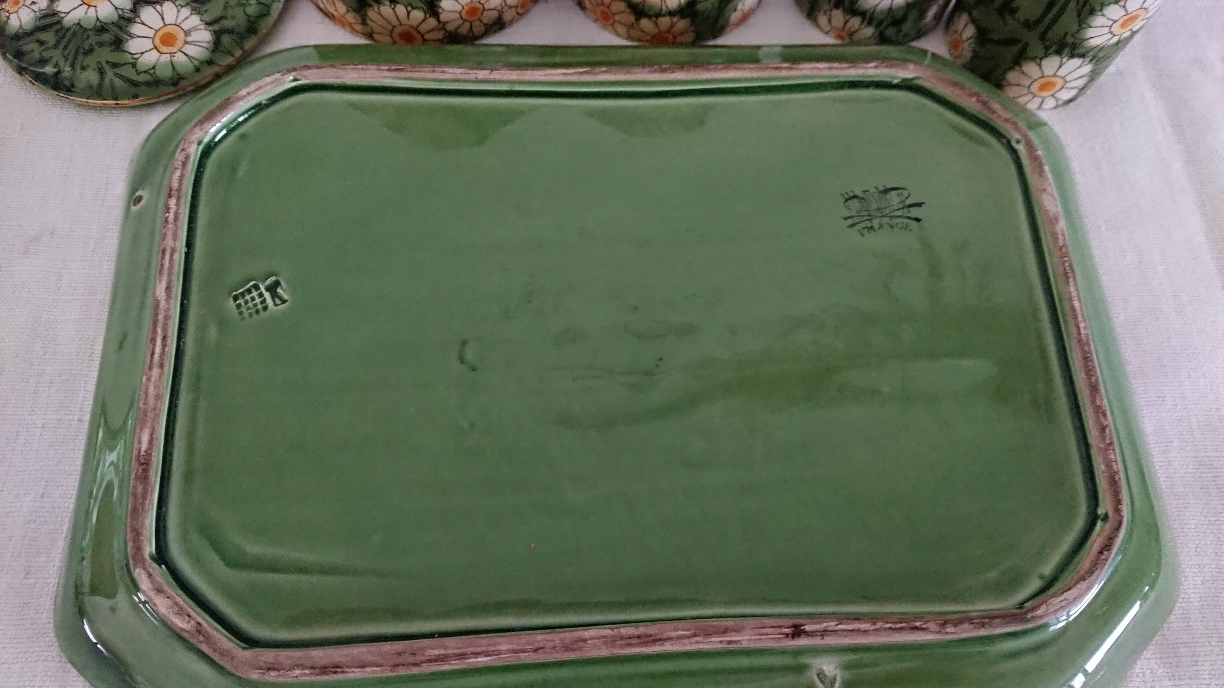 6-piece smoking service of enamelled earthenware