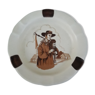 Breton ashtray with porcelain biniou Rec Castelroux