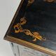 Cabinet laqué chinoiserie du 20e siècle anglais