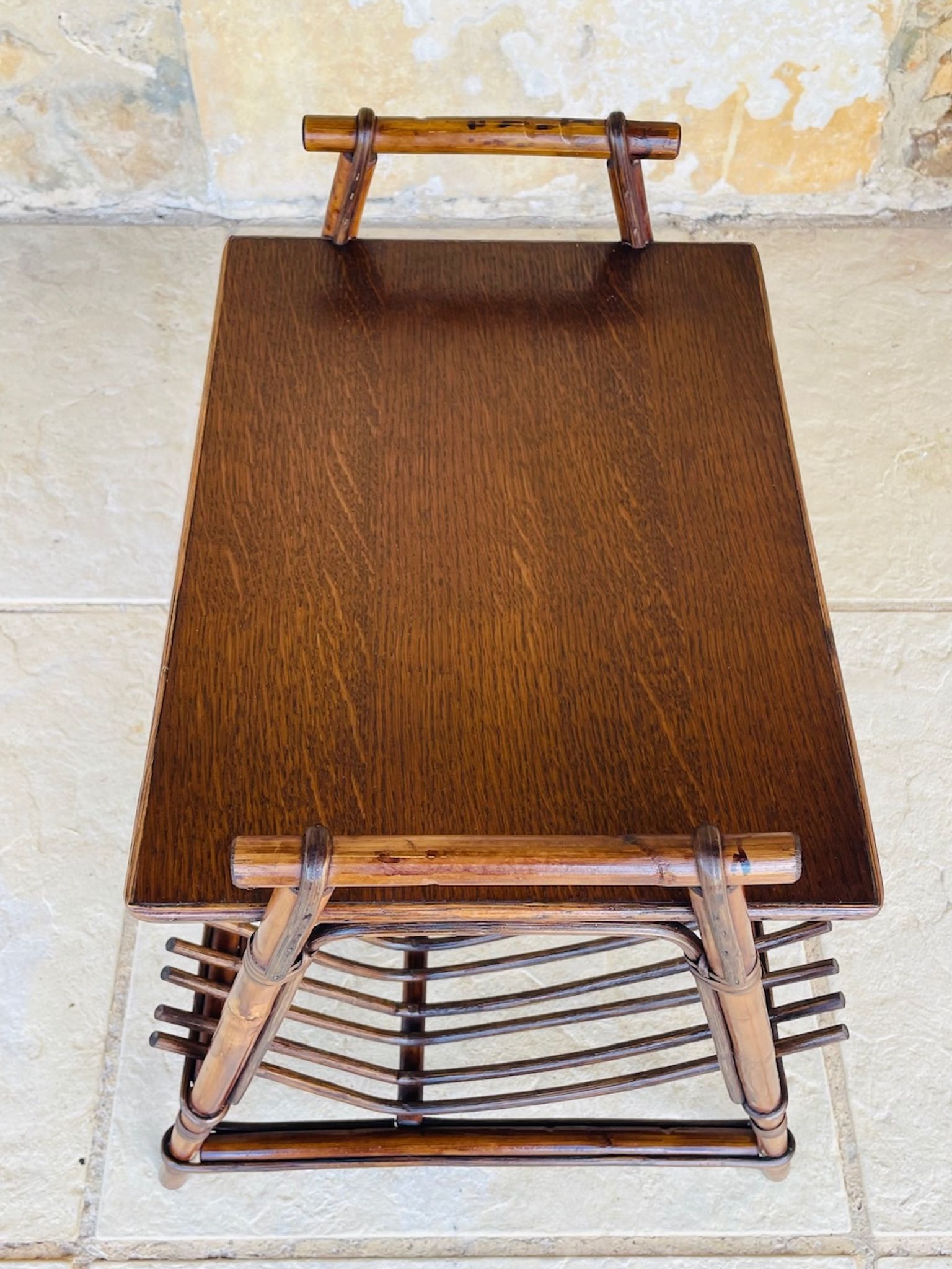 Table d'appoint avec porte revues vintage Rotin Bambou 1970s