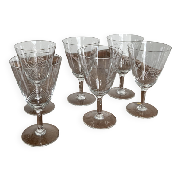 Série de 6 verres ciselés