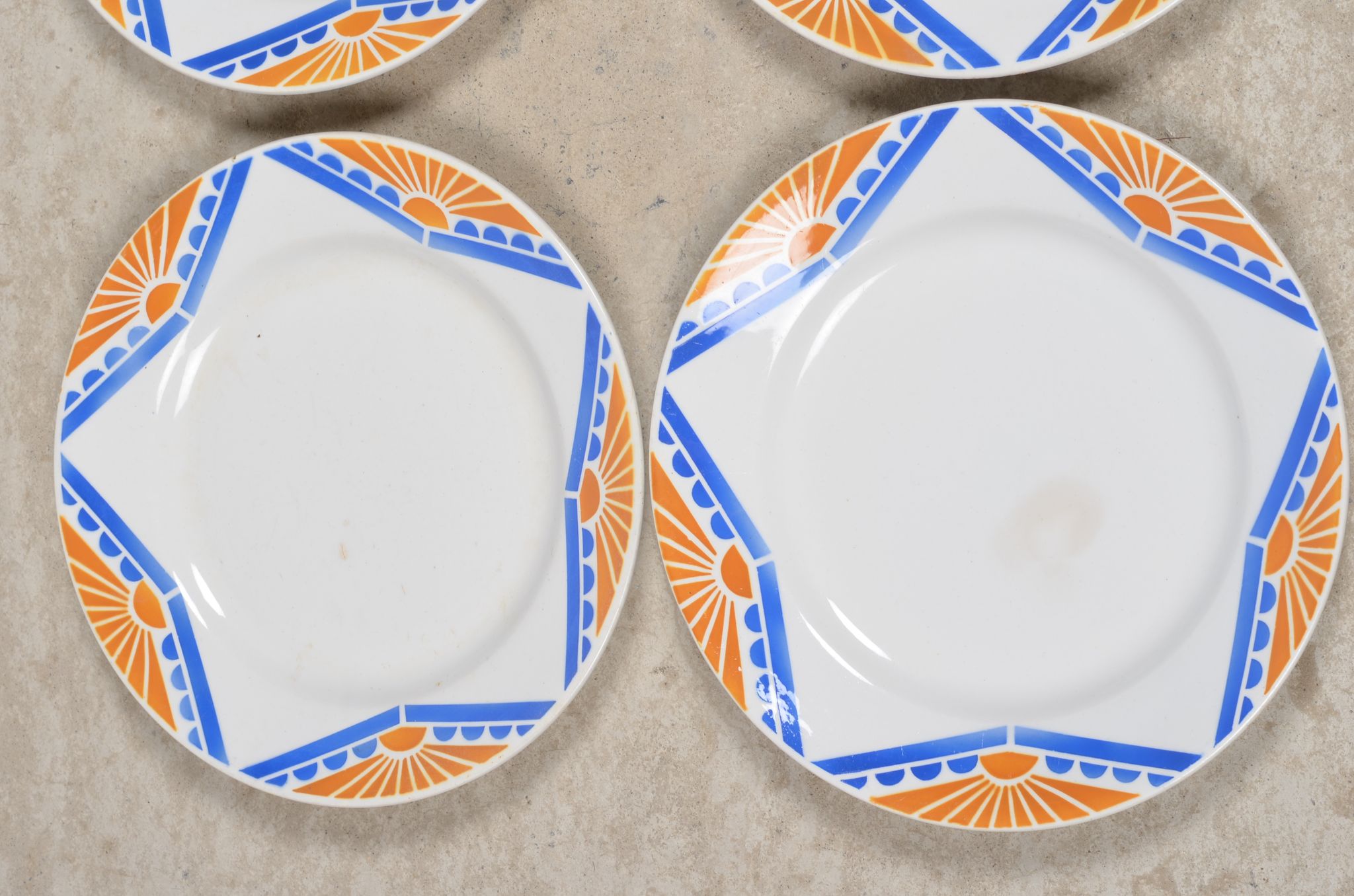 Dessert plates iron land