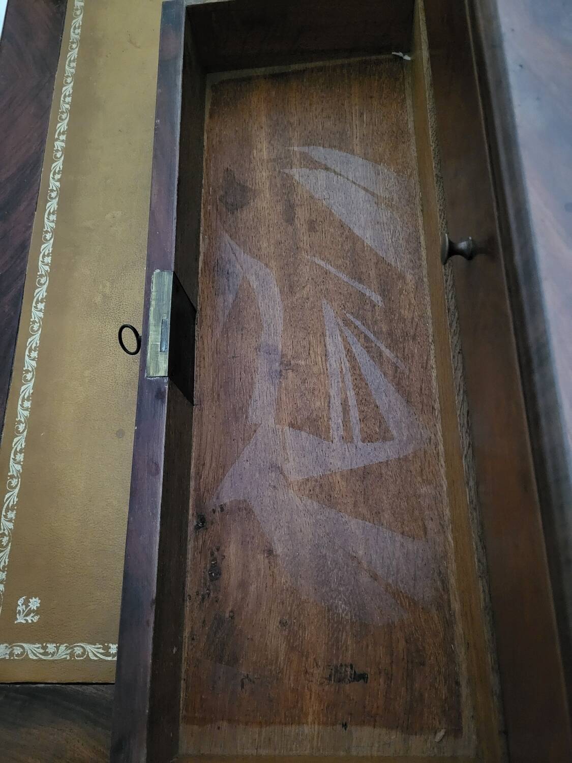 Louis Philippe Office