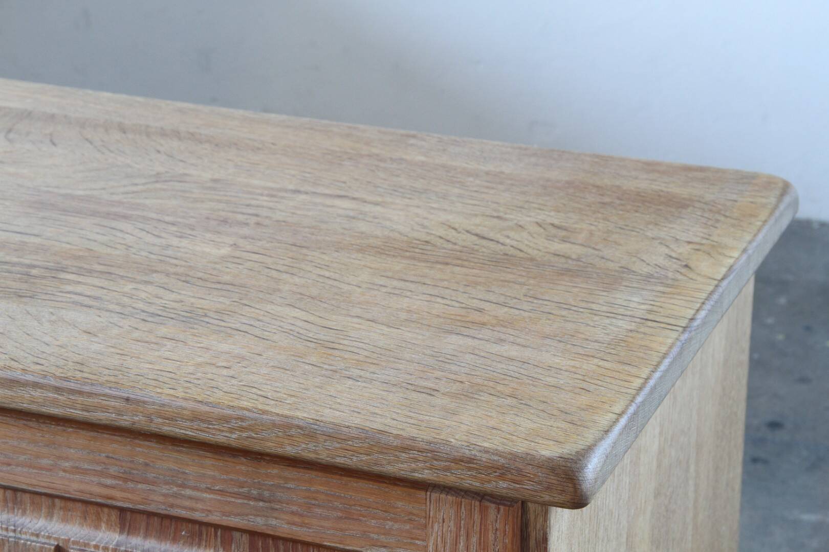 Vintage 1960/70s Danish Brutalist Light Oak Low Sideboard / Crezenda