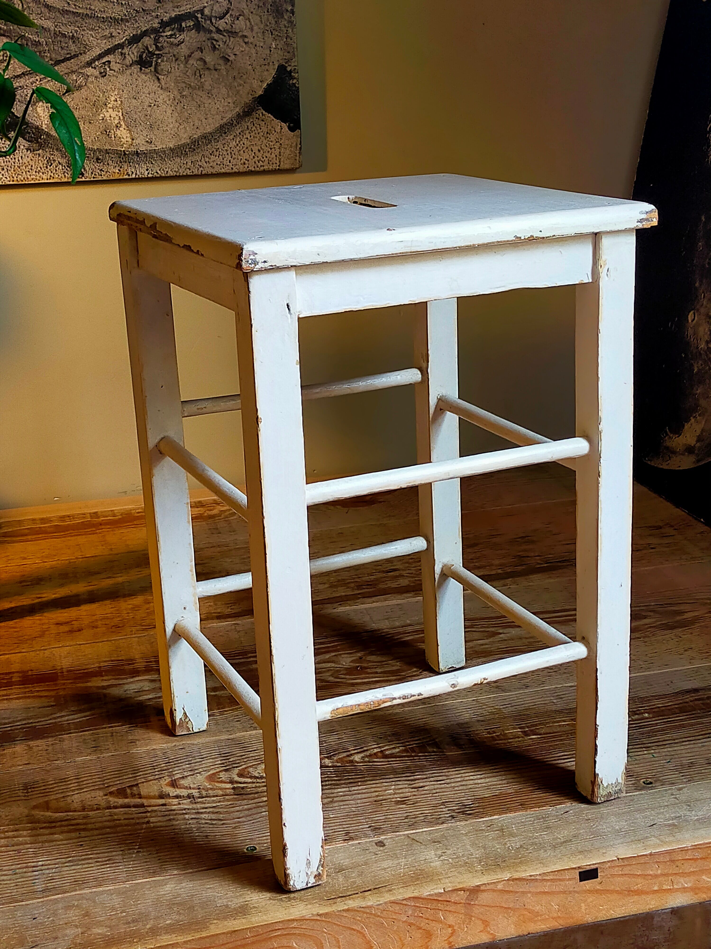 Workshop stool in vintage patinated solid wood