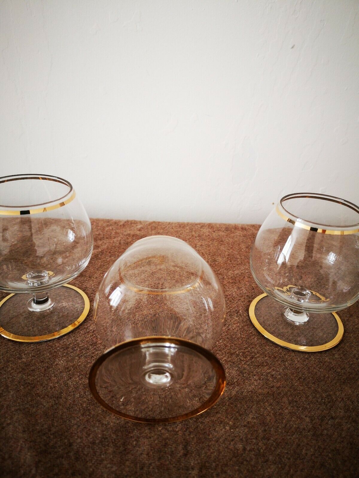 Set of 8 glasses old cognac or alcohol balloon