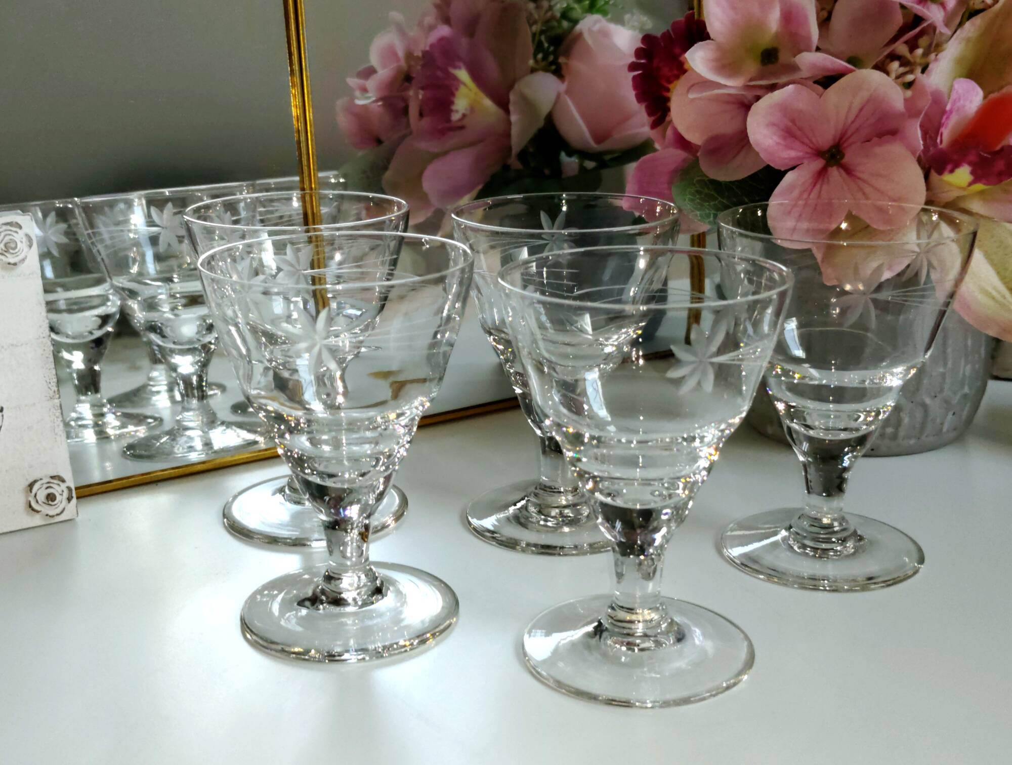 Grab it: Set of 5 Art Deco engraved crystal wine glasses - 1920