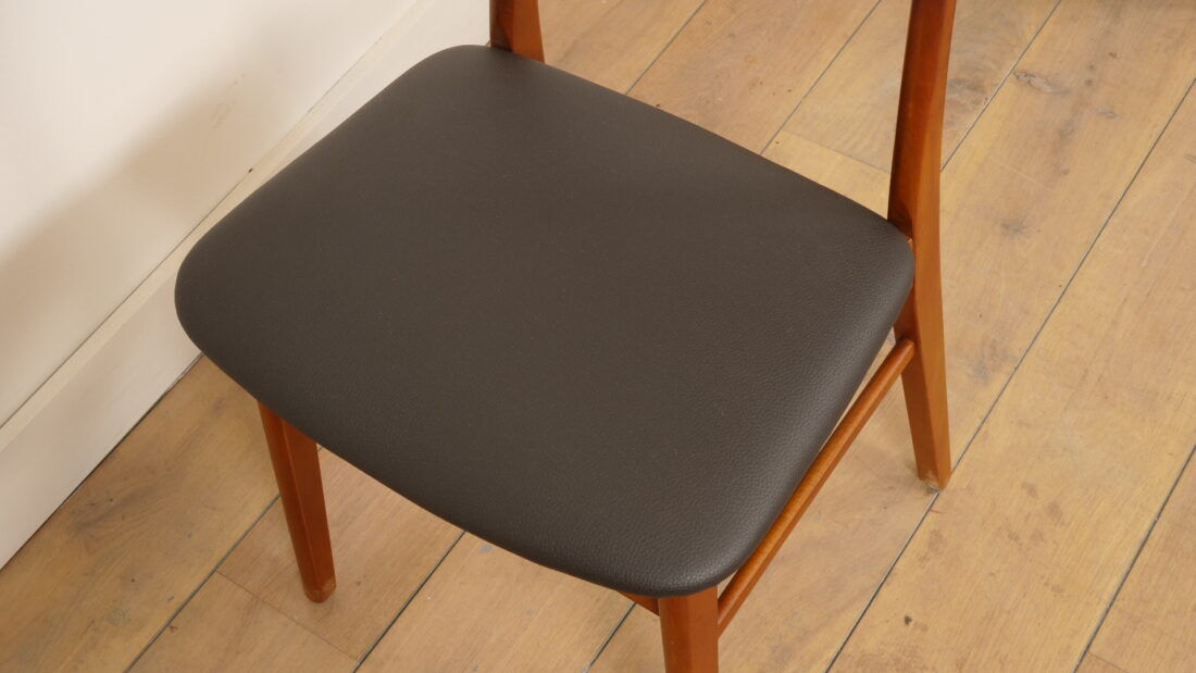 4 x dining chairs | Farstrup | Model 210 | Restored