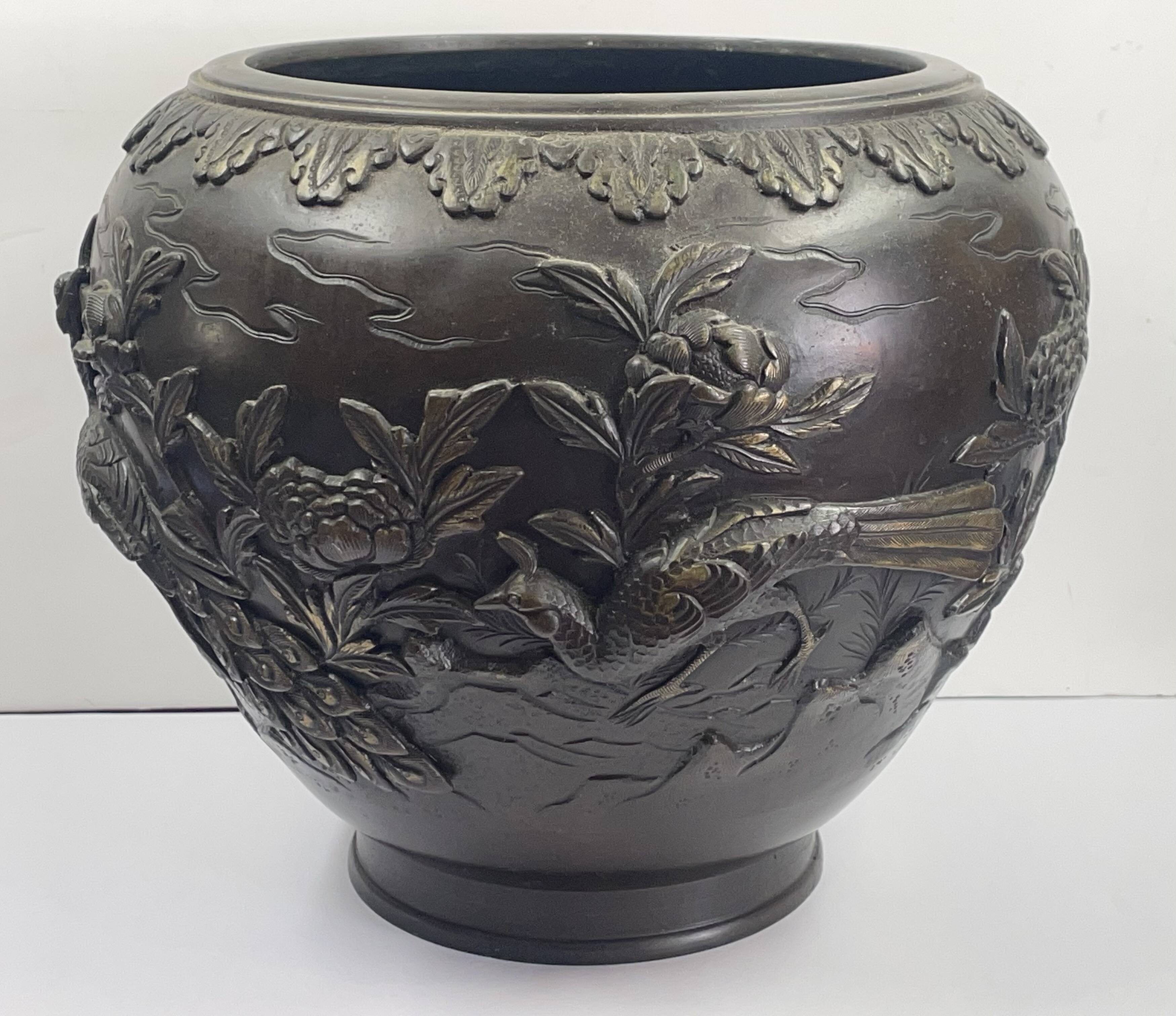 Large 19th century asian bronze vase - 22 cm - diameter 25 cm