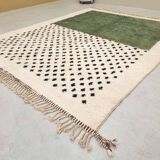 Handmade pure wool rug, size 140 x 260 cm.