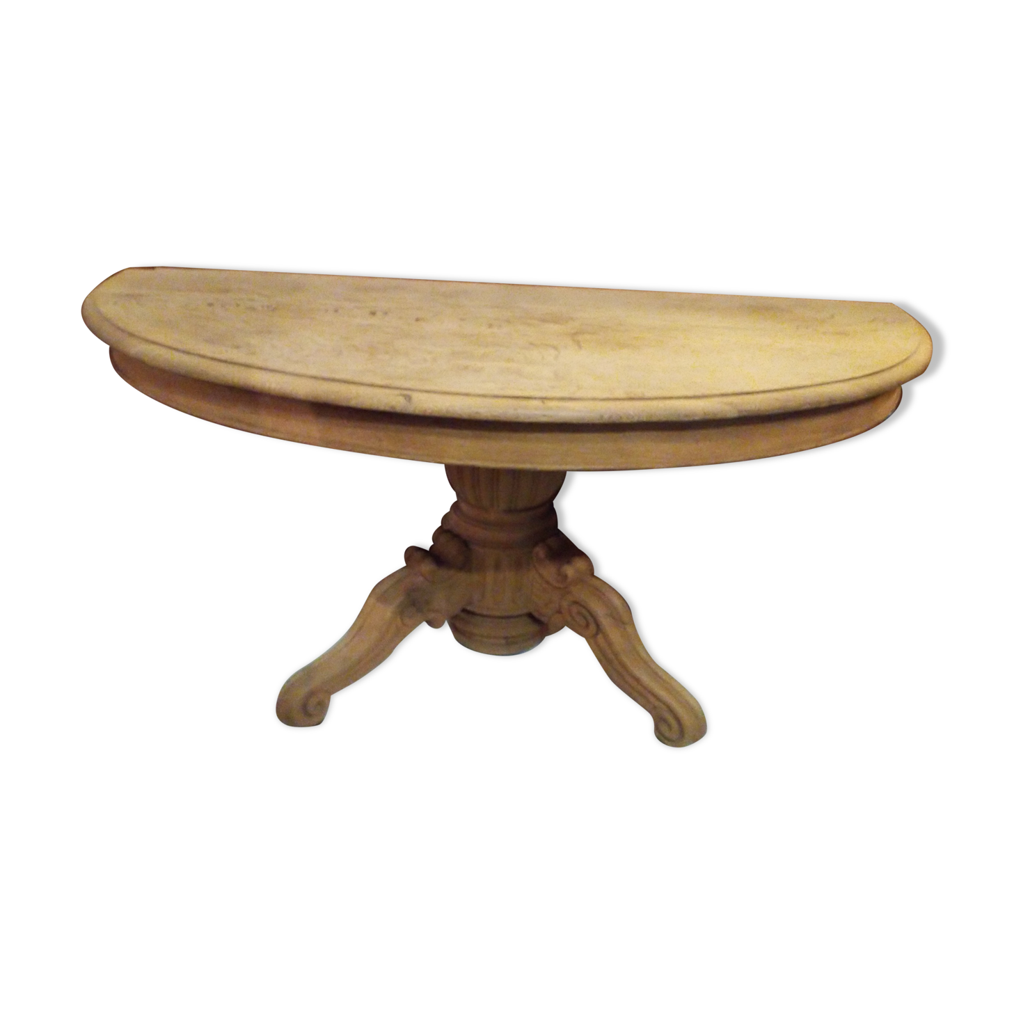 Half-moon console