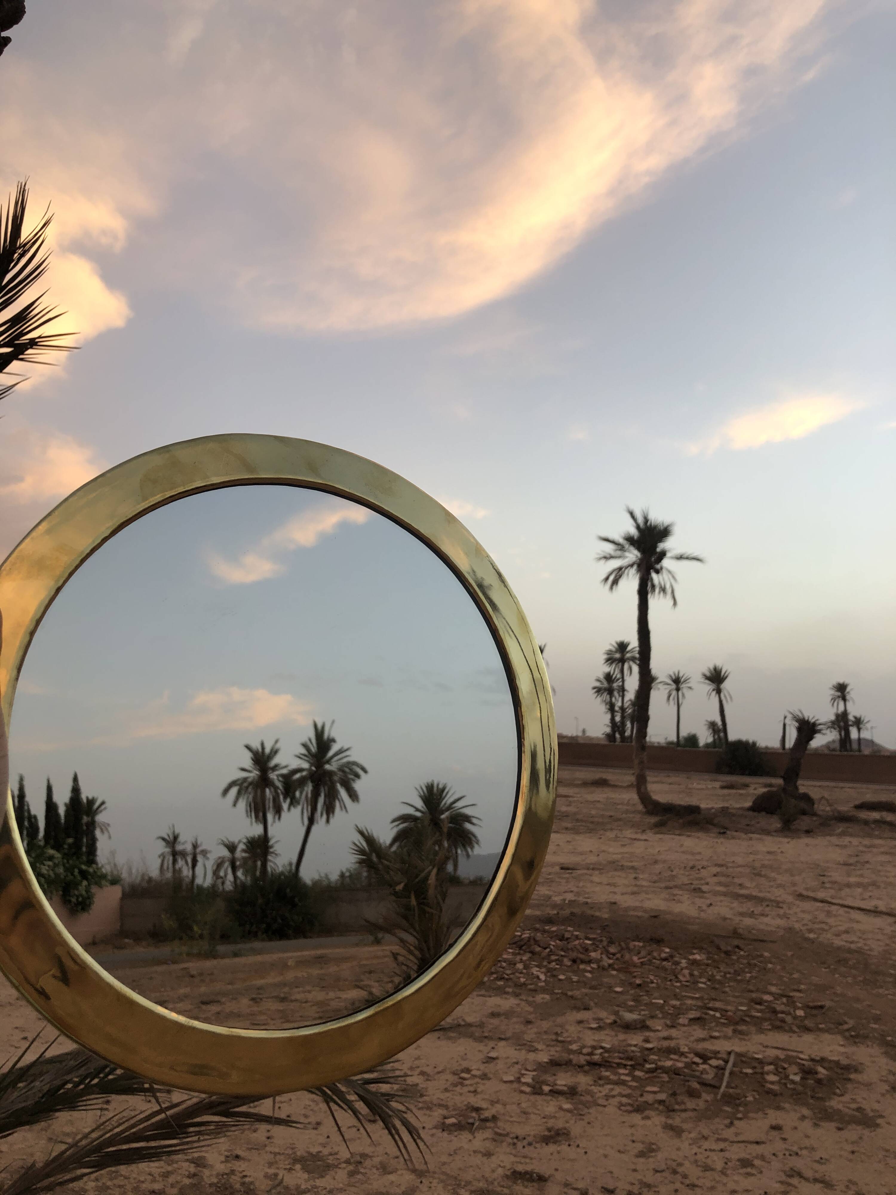 Set of 4 round polished brass mirrors – Moroccan craftsmanship – Vintage style