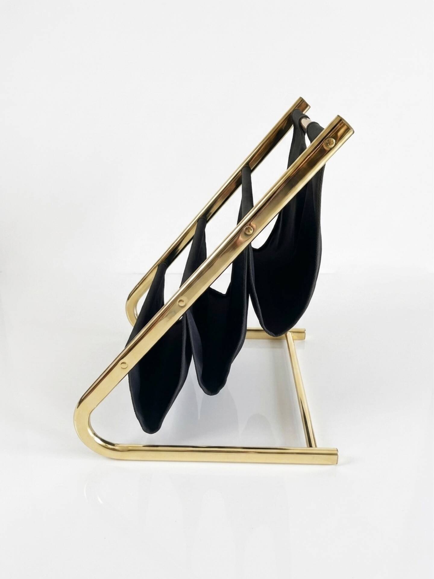 Vintage magazine rack from the 1970s.