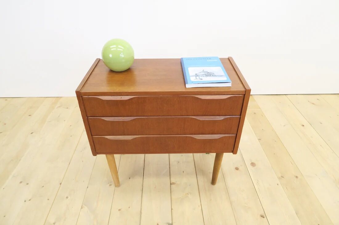 Table de chevet en teck avec trois tiroirs, années 1960