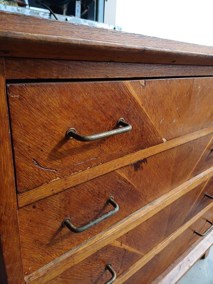 Commode vintage 1950 environ