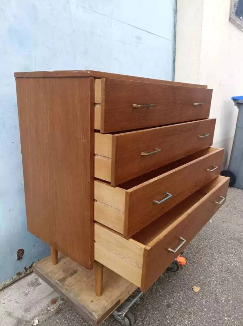 Commode en chêne clair vintage