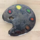 Under flat painter palette, ceramics