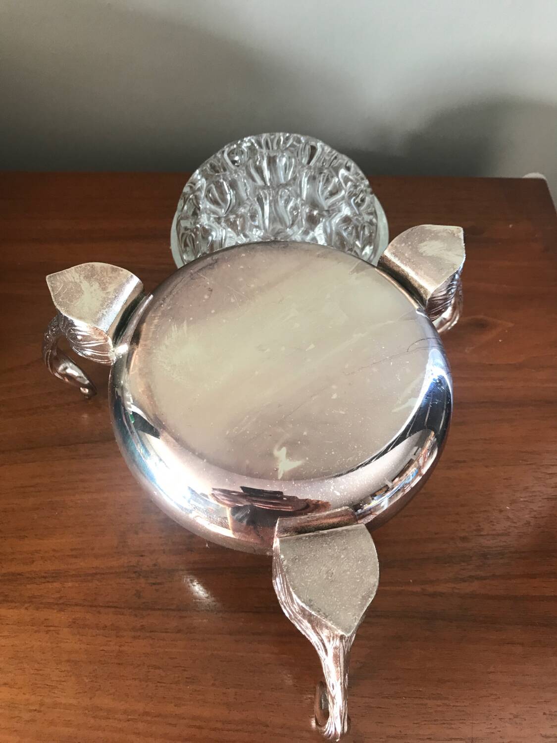 Flower centerpiece and three pheasant candle holders