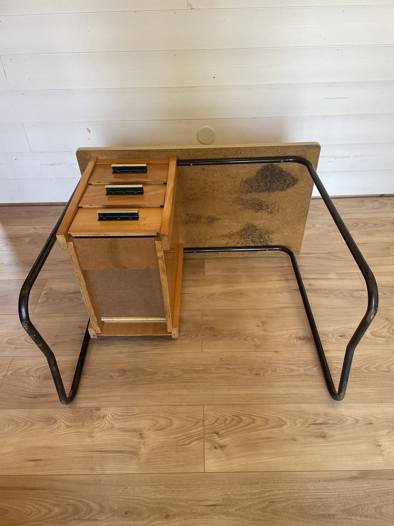 Compact Vintage Desk 50s/60s – Reconstruction & Industrial Style