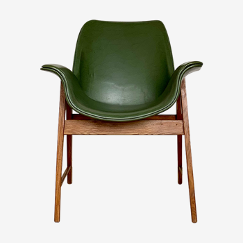 Vintage tulip armchair oak and green skai