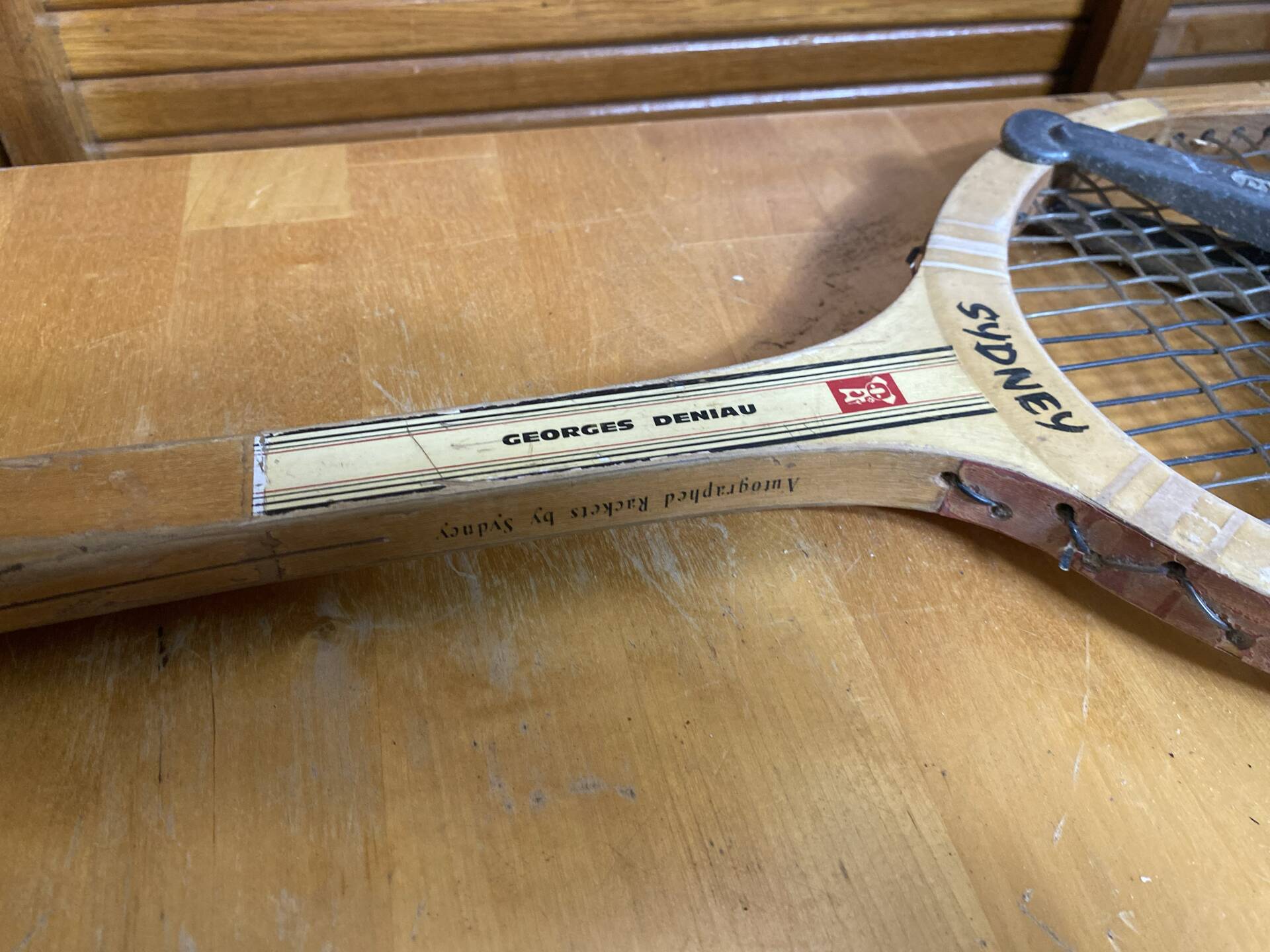 Old Tennis Racket SYDNEY Georges DENIAU Wood + DYNA Metaly Vintage