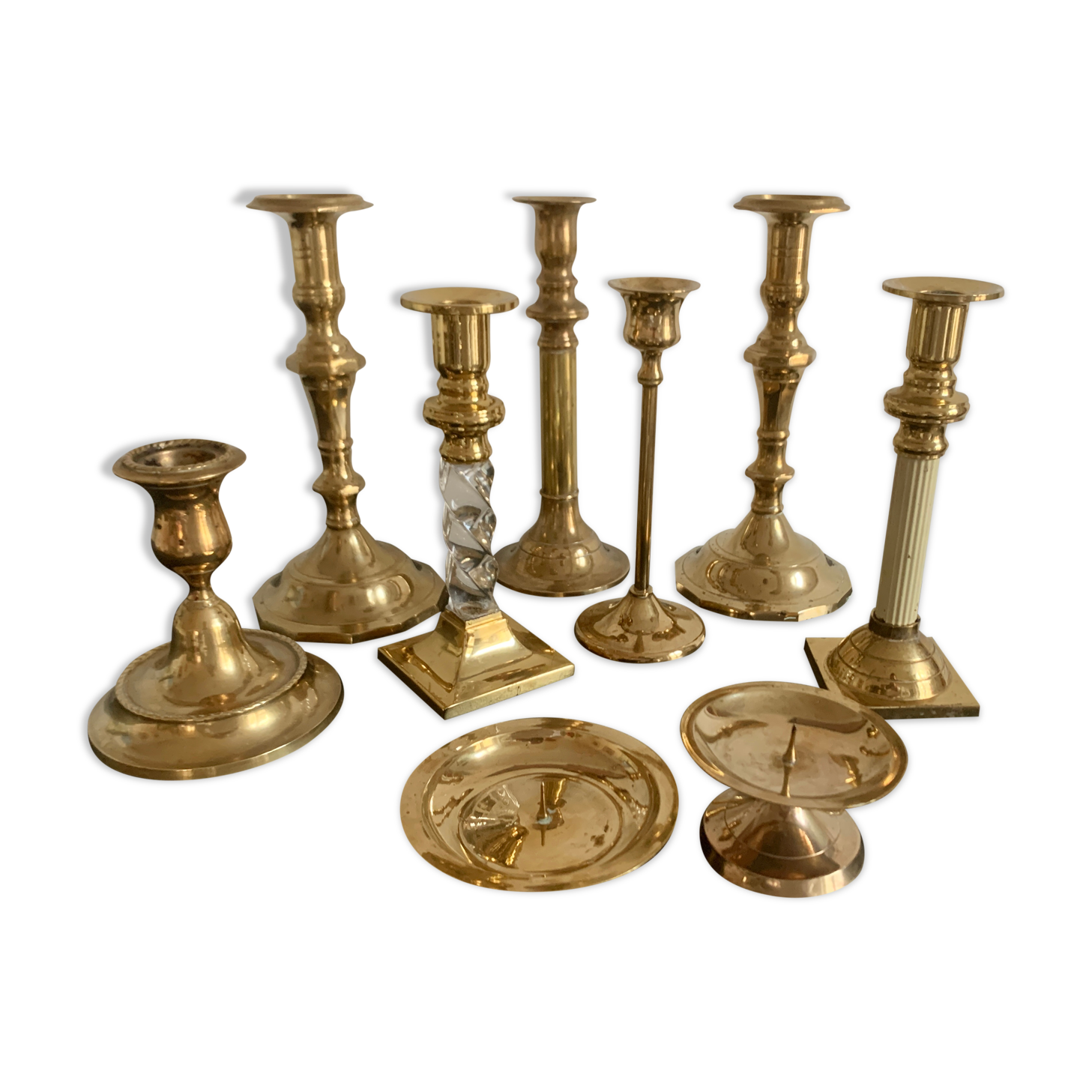 Set of 9 vintage brass candlesticks
