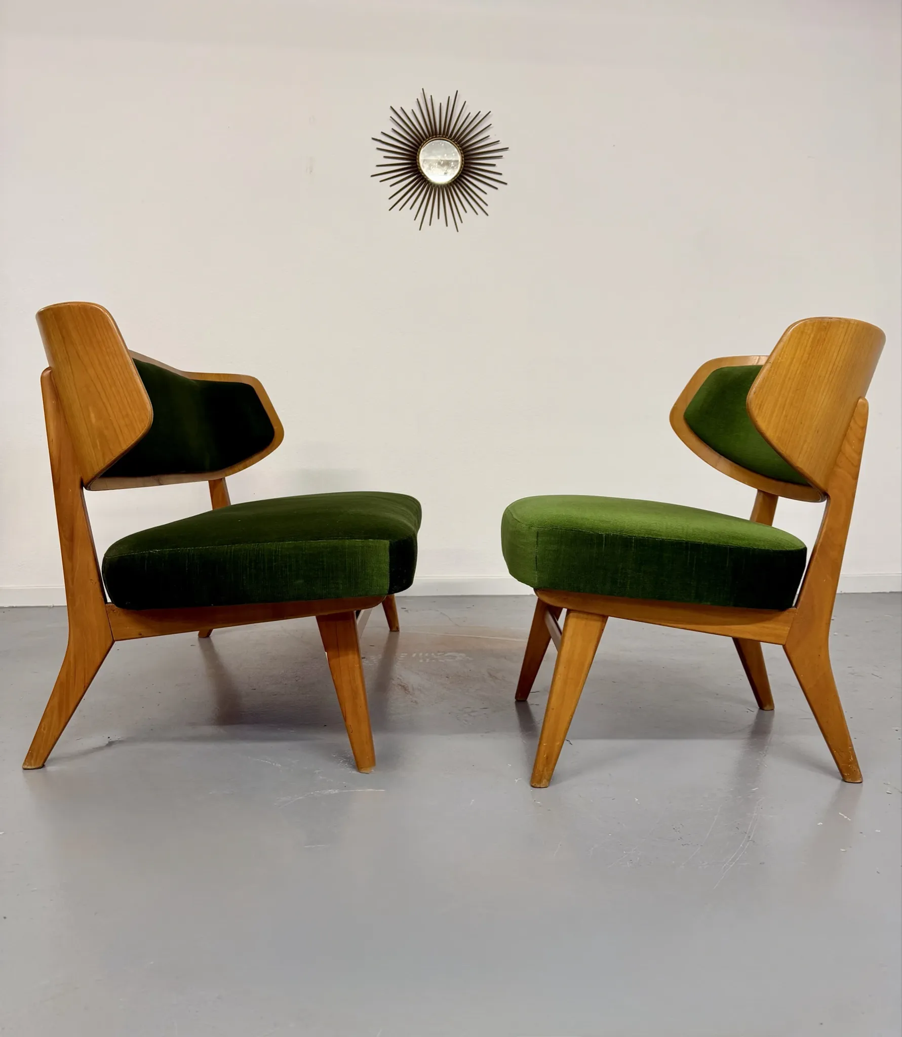 Sofa and armchair designed by Herta-Maria Witzemann, moulded wood, 1960s.