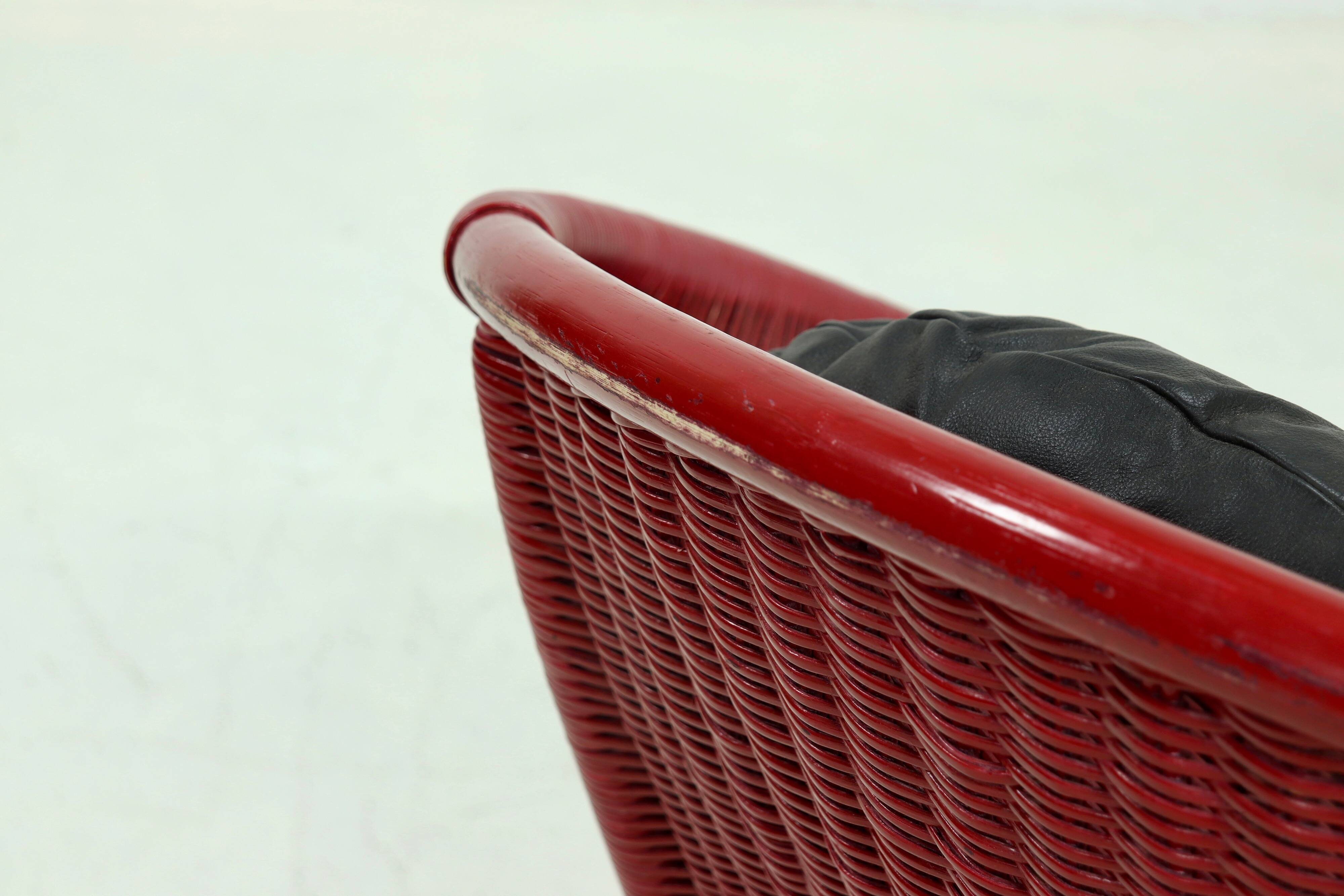 Set of 2 Sculptural Lounge Chairs in Red Lacquered Rattan 1970s