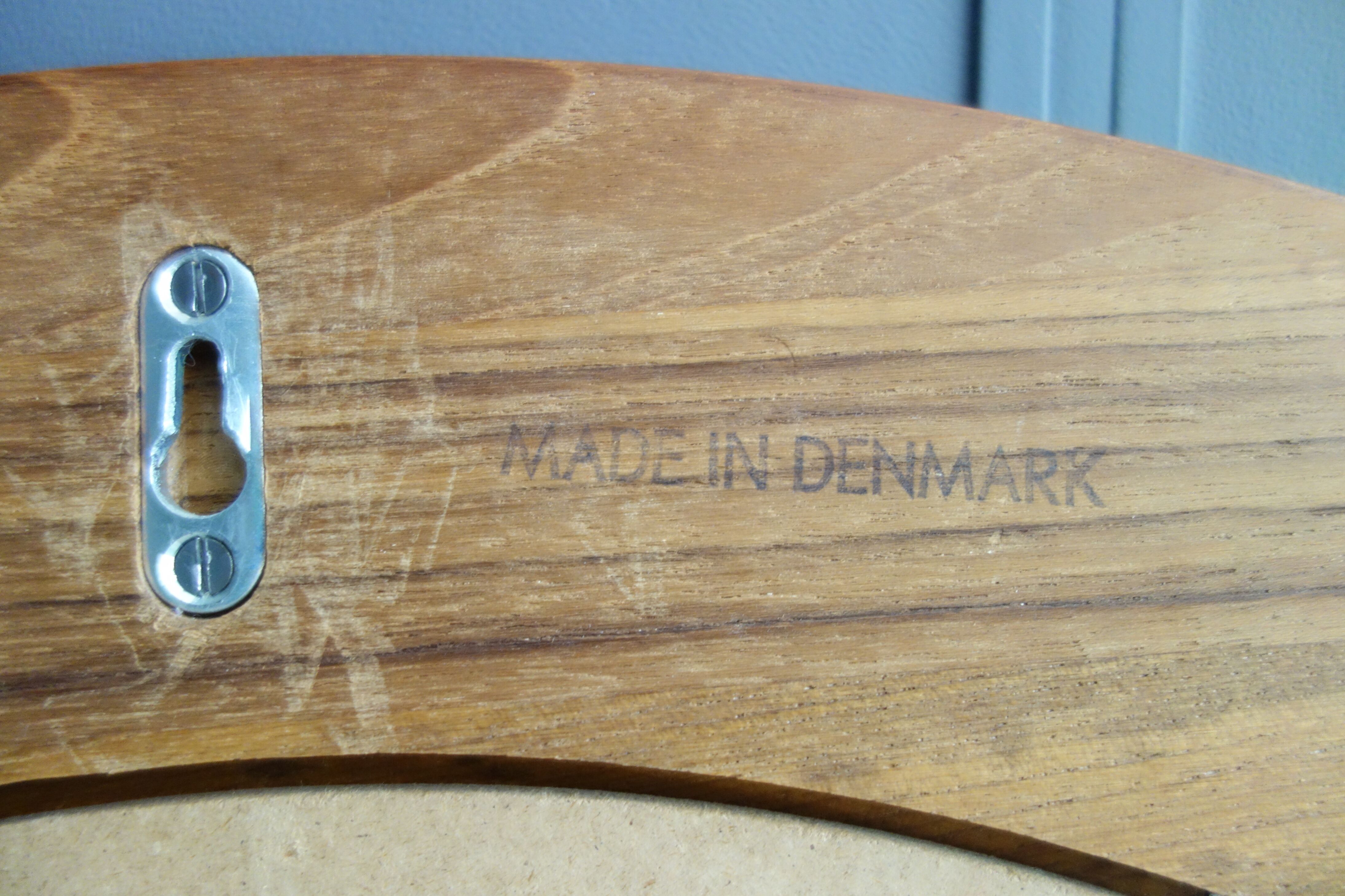 Miroir rond en teck par Hadsten Danemark 74cm