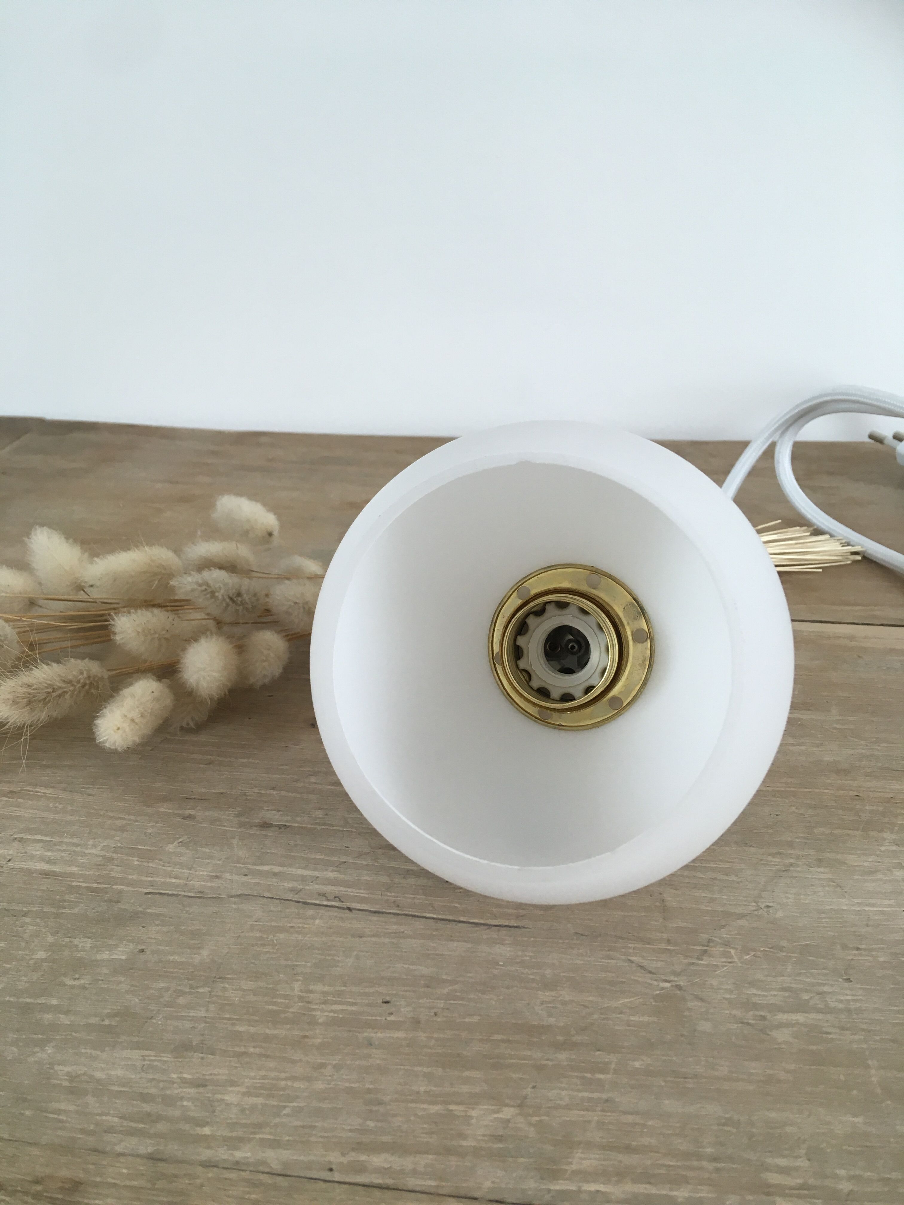 Vintage opaline white thread walking lamp