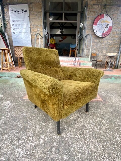 Vintage armchair in moumoute circa 1970