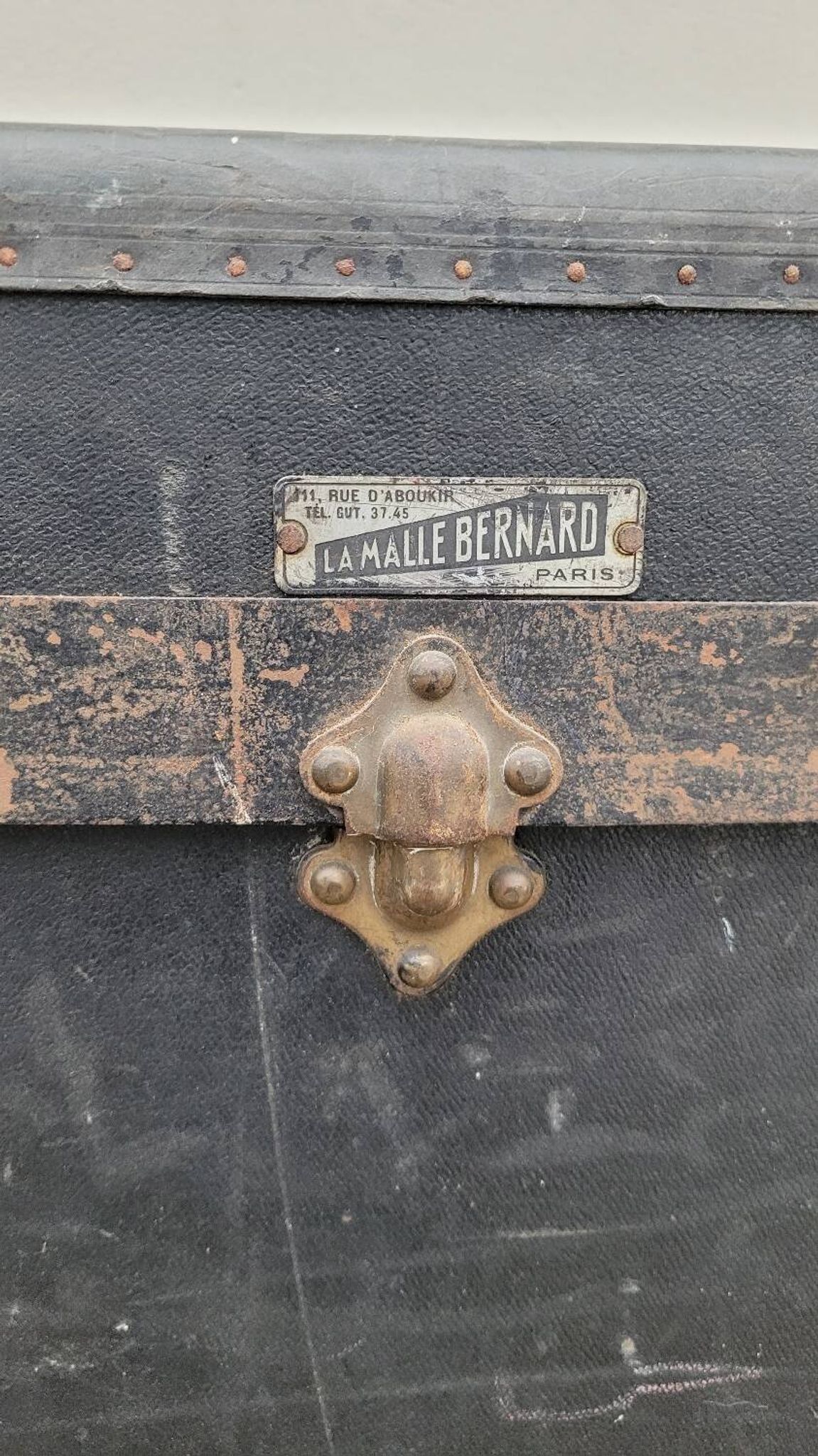 Cabin trunk from the brand "La Malle Bernard" Paris - 1900s