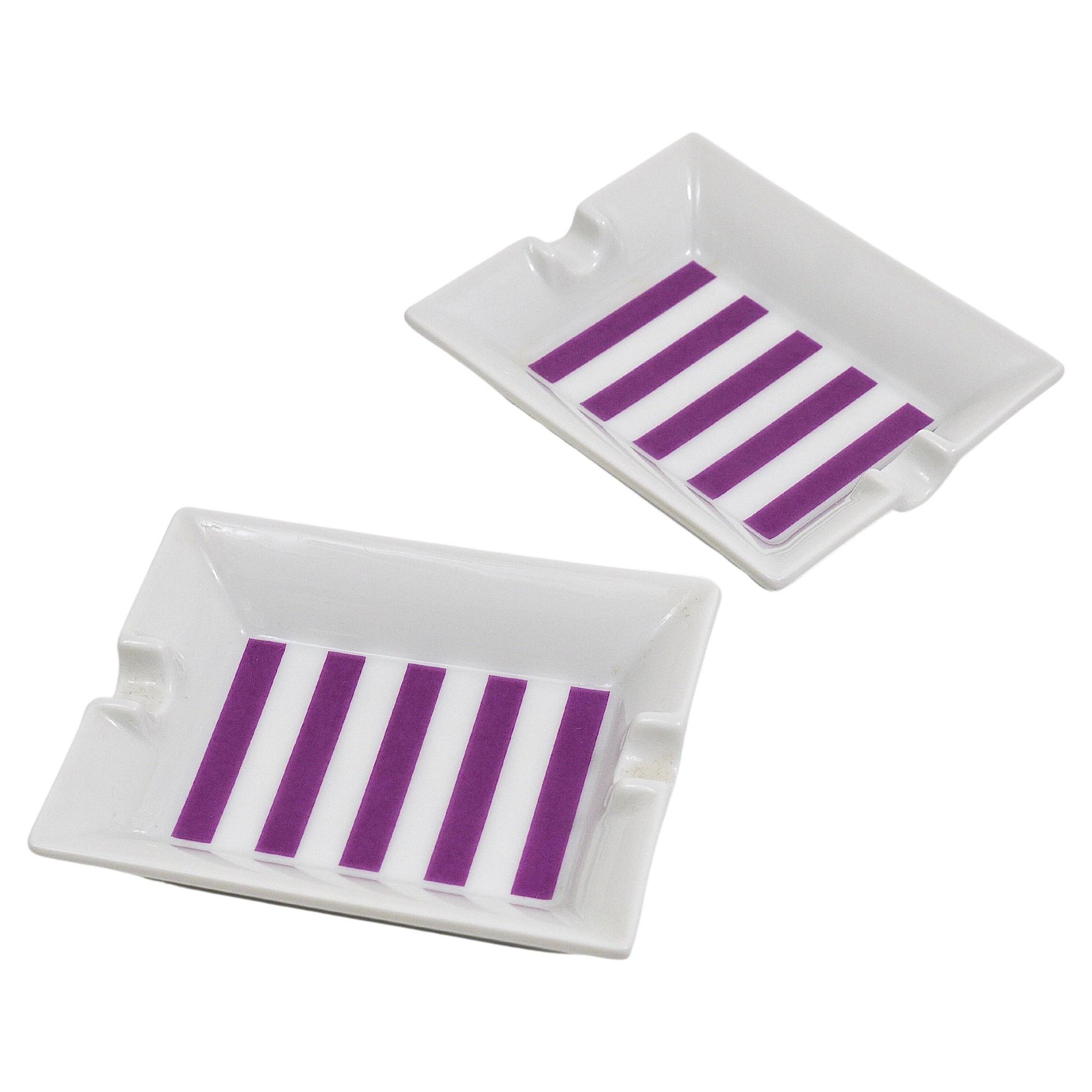 Set of fine purple porcelain ashtrays Midcentury Augarten Vienna, Austria, 1950s