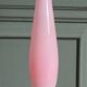 Soliflore en opaline soufflée rose. Italie vers 1960