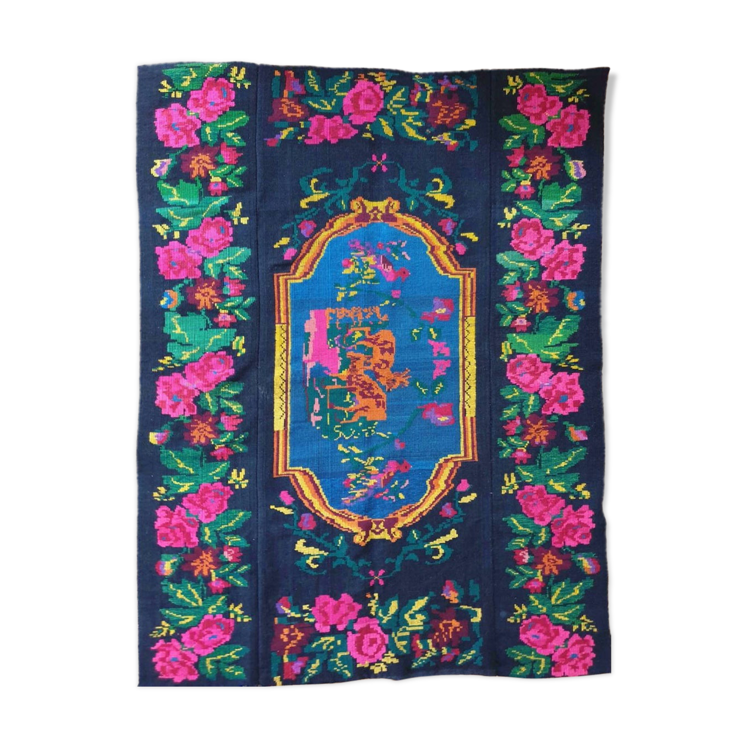 Charming Romanian rug with deers, lovely nature scenery on a floral background 155x205cm