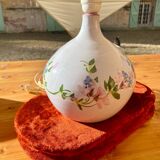 Flowery ceramic lamp