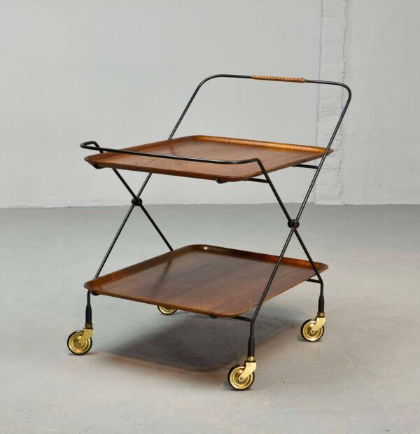 Chariot de théâtre minimaliste Paul Nagel en teck et acier. Allemagne, années 1950.