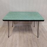 Table formica vert pieds eiffel extensible