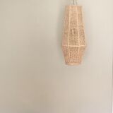 Suspension in raffia