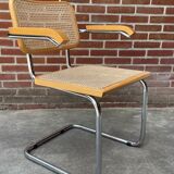 Cesca chair B64 with armrests by Marcel Breuer Design